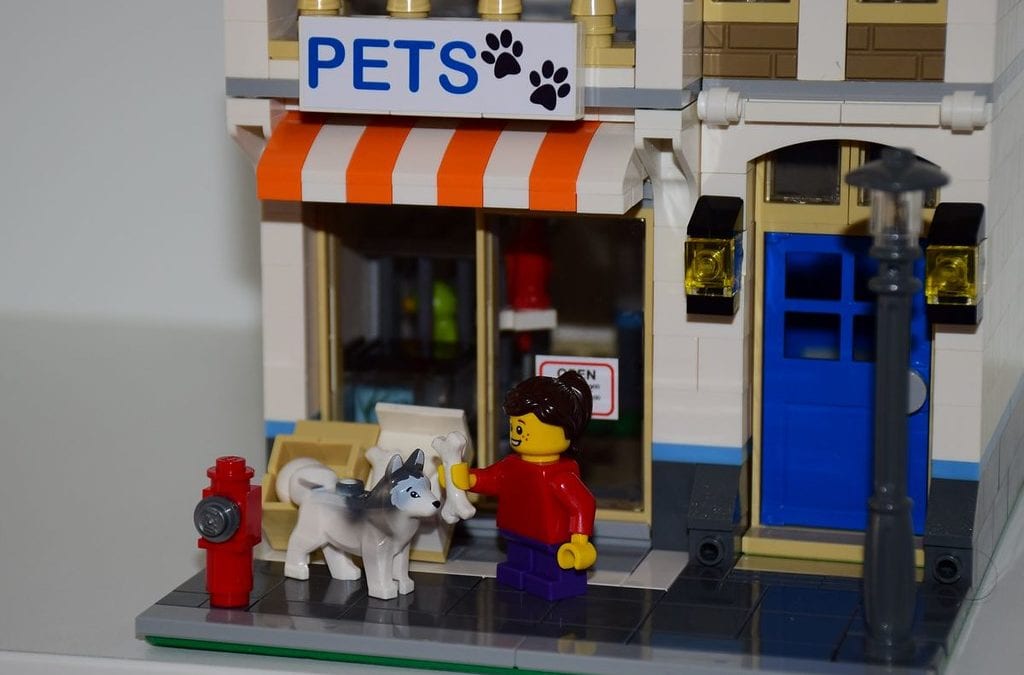 Pet Shop and Vets Open