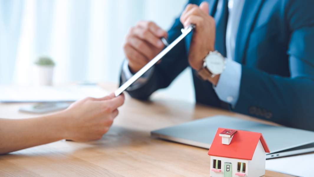 How Much to Extend a Lease?